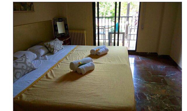 ビッグ フラット グラナダ