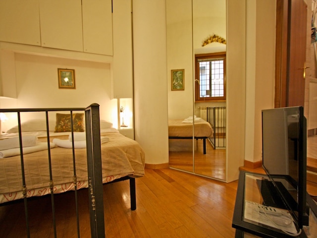 トラベル ＆ ステイ - ピアネラーリ