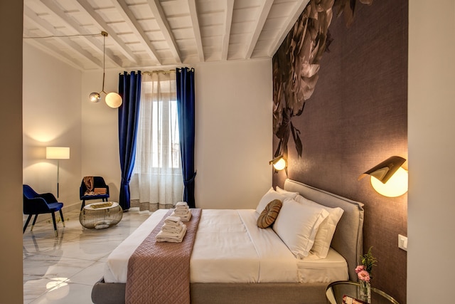 リトル クイーン パンテオン レジデンス