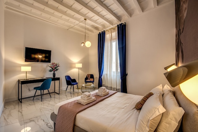 リトル クイーン パンテオン レジデンス