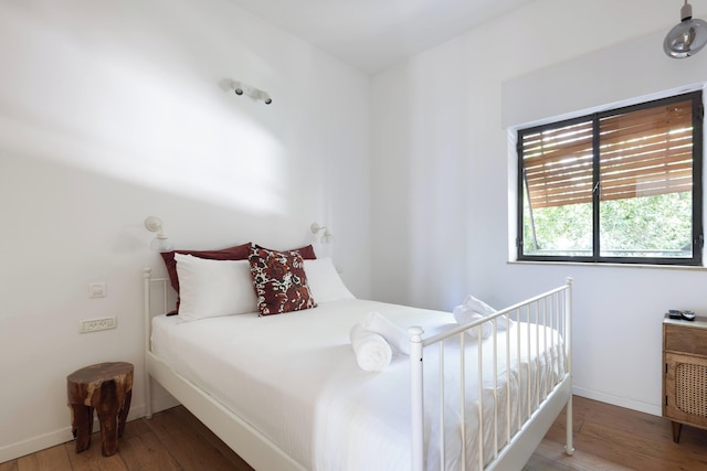 ディズ 3 バイ TLV2 レント