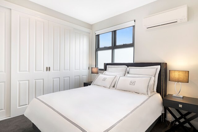 マンハッタン アパートメンツ - コールフィールド ノース