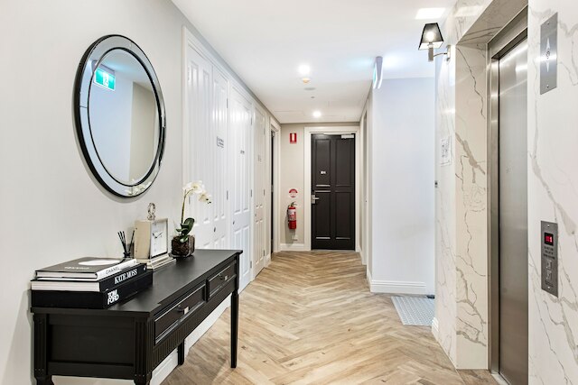 マンハッタン アパートメンツ - コールフィールド ノース