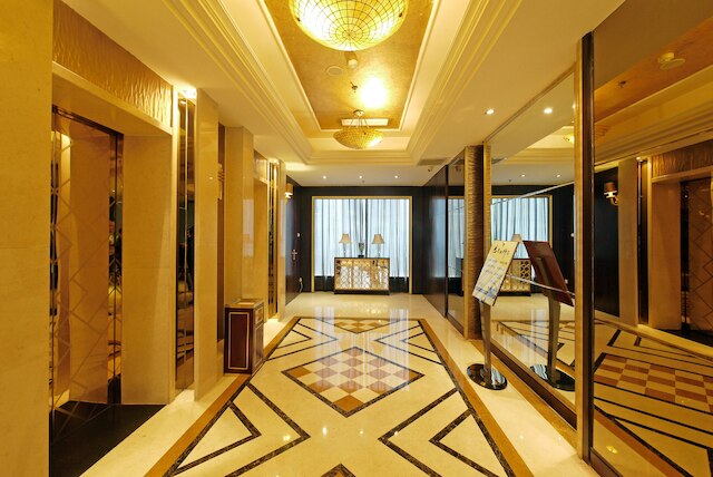 エンジョイアブル スターズ ホテル成都 (成都星逸酒店)