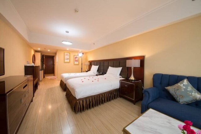 成都 龍湖 ビーチ ホテル (成都龙湖海滩酒店)