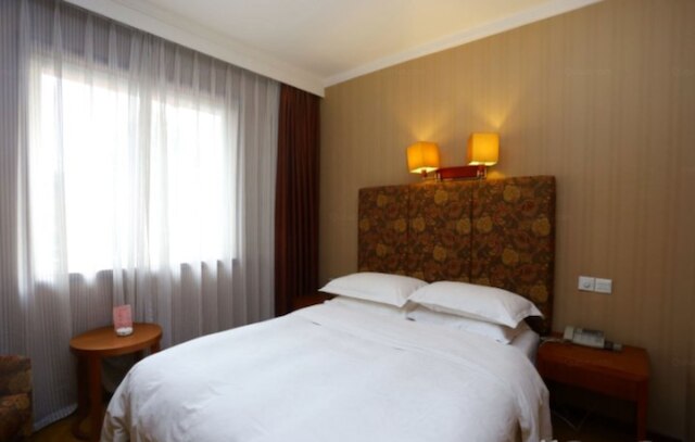 成都 ティエンフー プリティ ホテル(成都天府漂亮酒店)