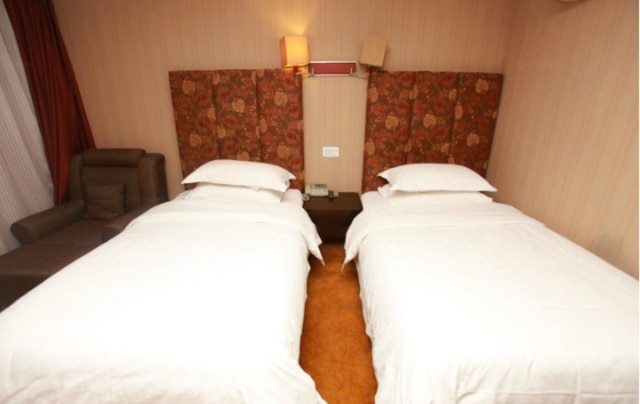 成都 ティエンフー プリティ ホテル(成都天府漂亮酒店)