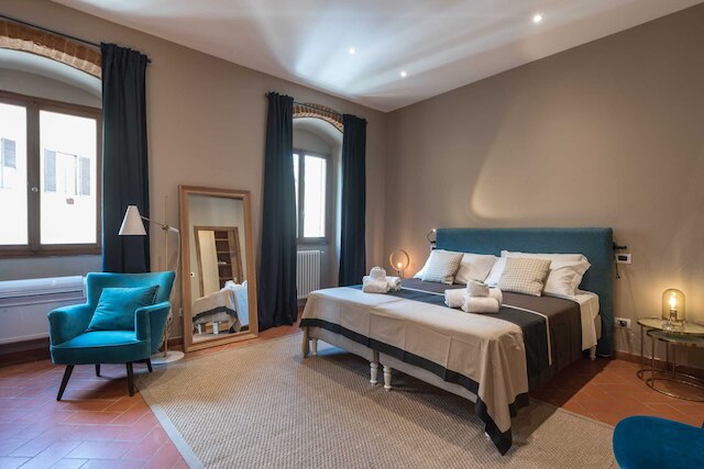 ハート オブ フローレンス ピッティ 2 ベッド アパートメント