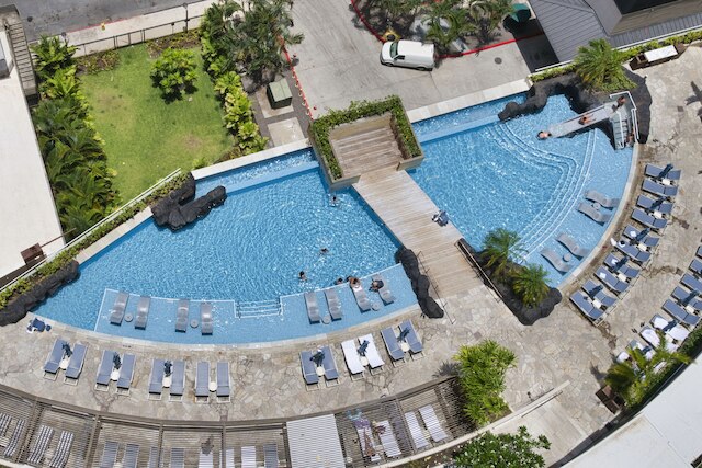 レアル セレクト アット ザ リッツ カールトン レジデンシズ ワイキキ ビーチ