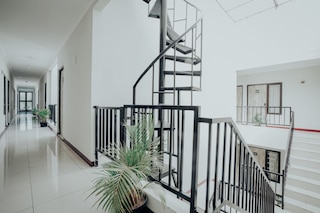 ド パラゴン ブキッ ディエン