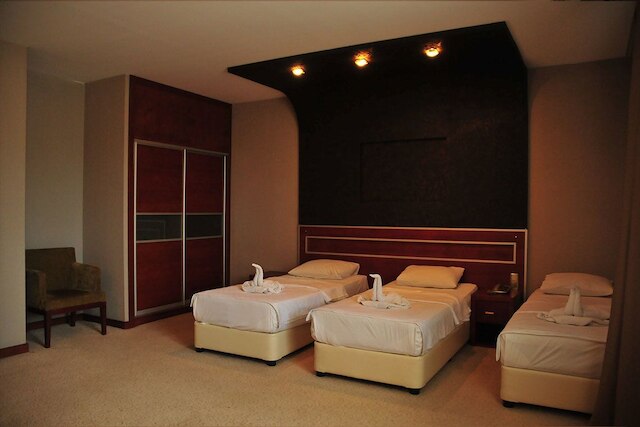 ドラゴス リゾート オテル スパ レストラン