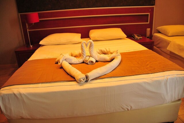 ドラゴス リゾート オテル スパ レストラン