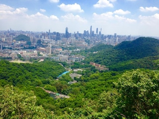 ライフ ヤジョ ホテル