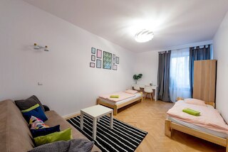 ナレフキ アパートメンツ