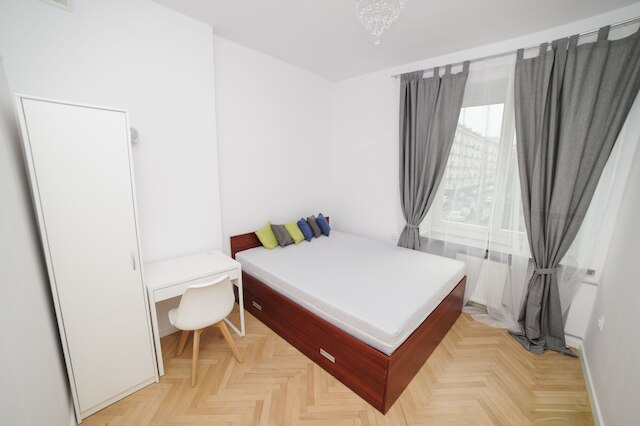 ナレフキ アパートメンツ