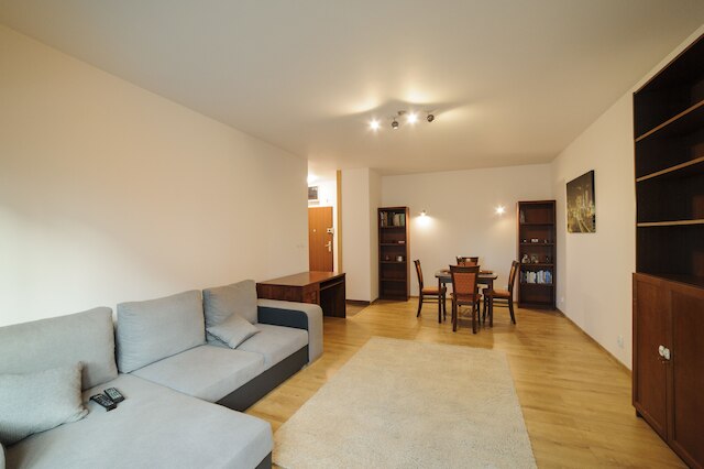 ワルシャワ パノラマ アパートメント