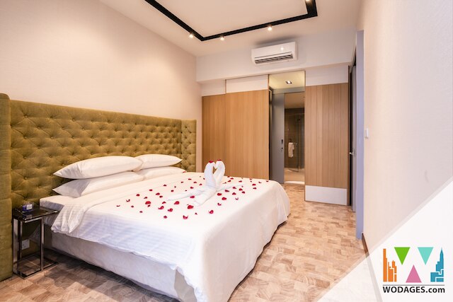 エクスプレッションズ KLCC、ウォーデジェス