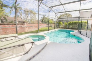 オーク アイランド コーブ ホームズ バイ アトラス VH