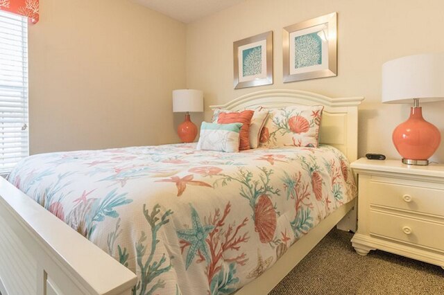 オーク アイランド コーブ ホームズ バイ アトラス VH