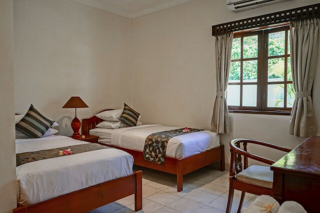 バリアナ ヴィラ レギャン