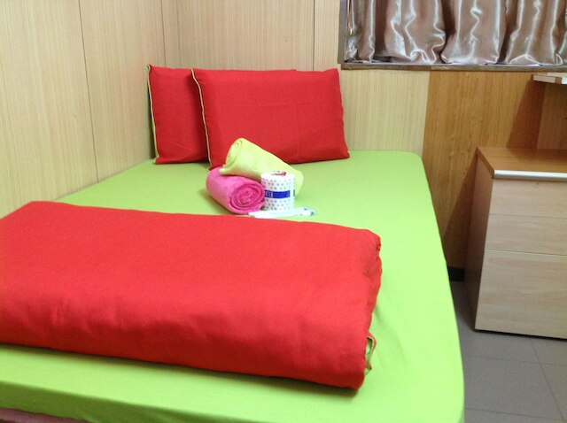 ゴールデンゲスト ハウス