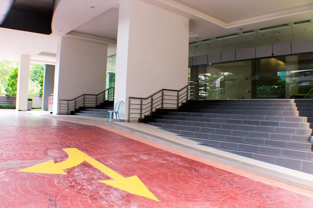 クレスト レジデンス