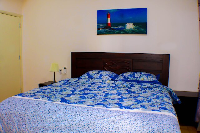 クレスト レジデンス