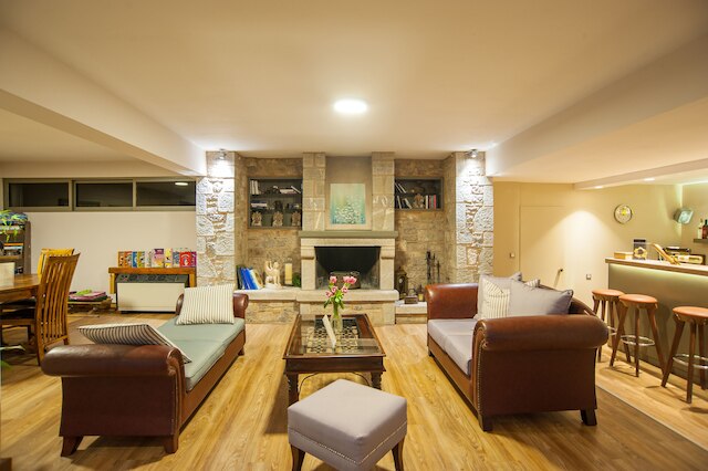 フィデリアデス デルファイ ホテル