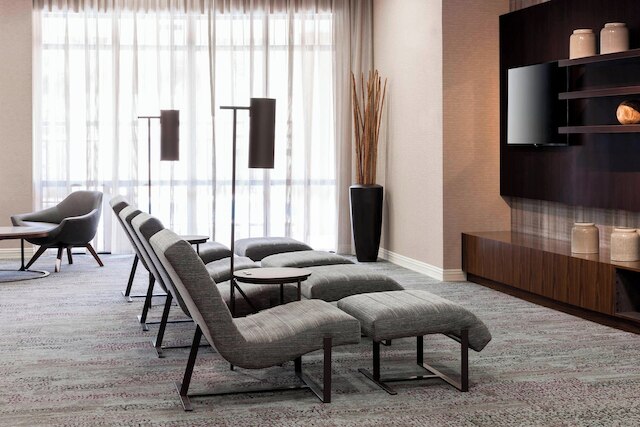 コートヤード バイ マリオット マイアミ アット ドルフィン モール