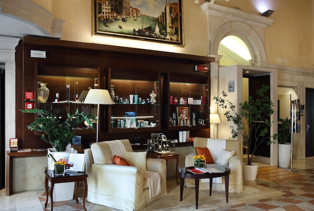 ルッツィーニ パレス ホテル