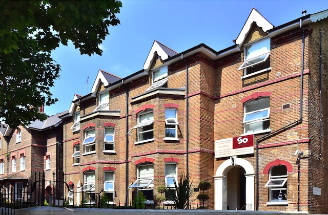 W6 ホテル ハマースミス