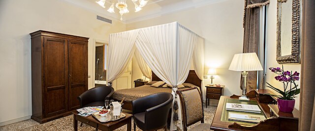 ホテル デルオペラ