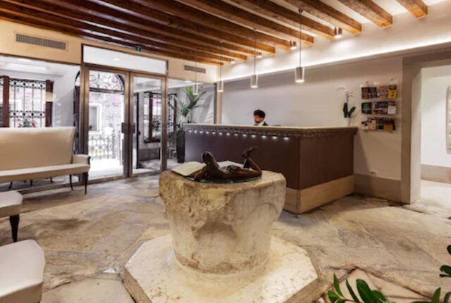 ホテル デルオペラ