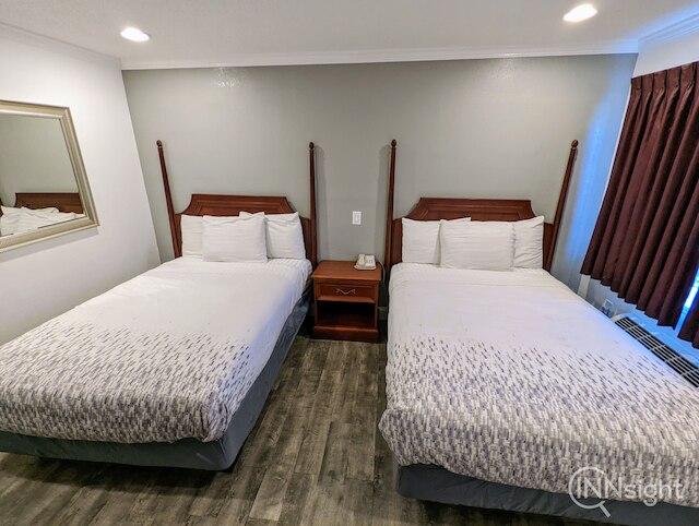 デラックス イン