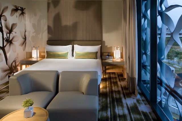 クラウン プラザ チャンギ エアポート by IHG