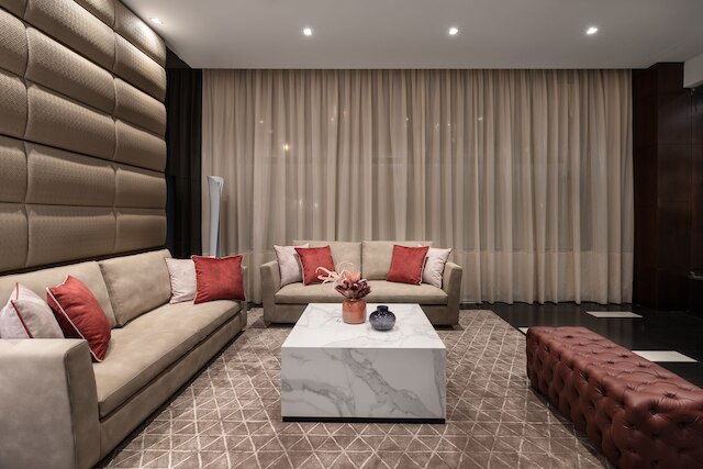 ユーロスターズ ダス レトラス