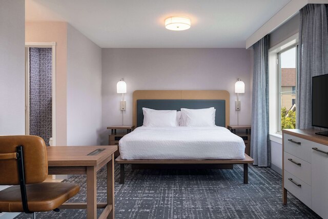 ホームウッド スイーツ メッドフォード