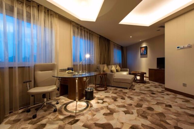 グランド スカイライト キャティック ホテル北京 (北京凱迪克格蘭雲天大酒店)