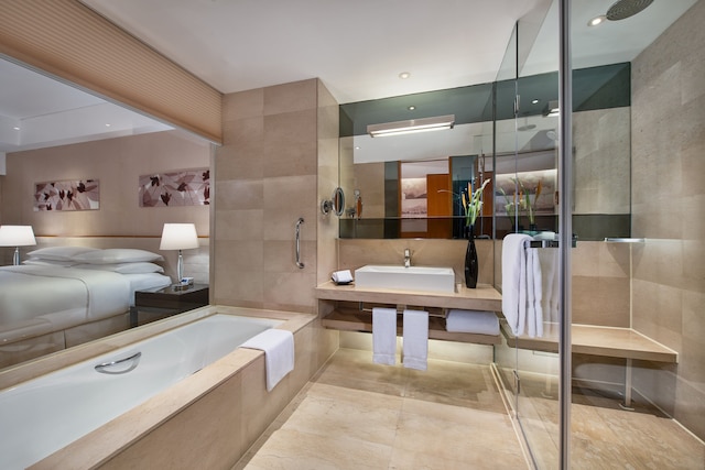 クラウンプラザ北京サン パレス by IHG (北京新雲南皇冠假日酒店)