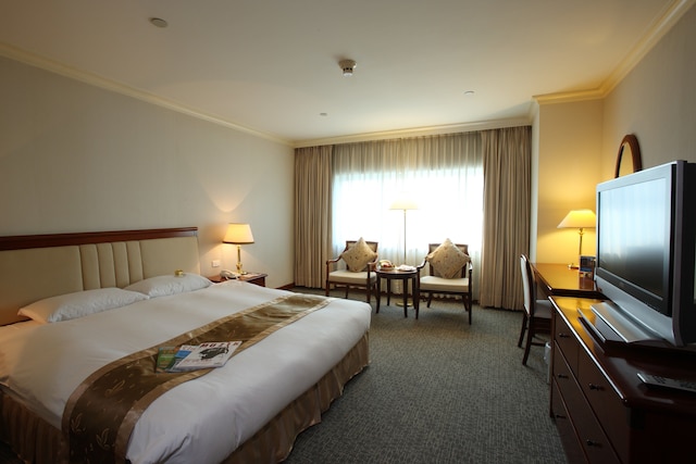 エバーグリーン ローレル ホテル キールン (基隆長榮桂冠酒店)