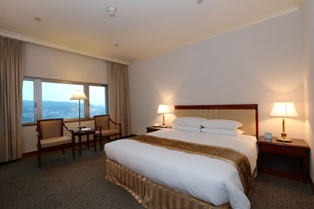 エバーグリーン ローレル ホテル キールン (基隆長榮桂冠酒店)