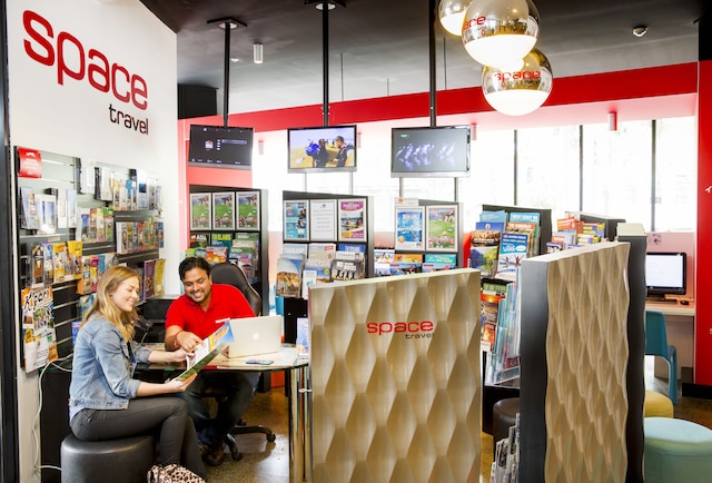 スペース ホテル