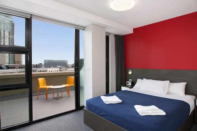 スペース ホテル