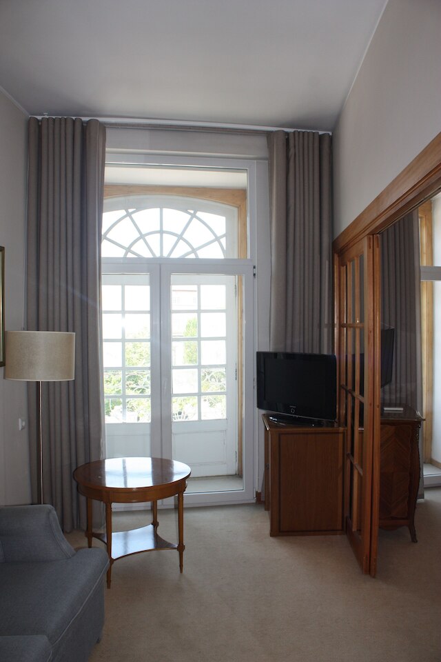 ホテル トゥウラル