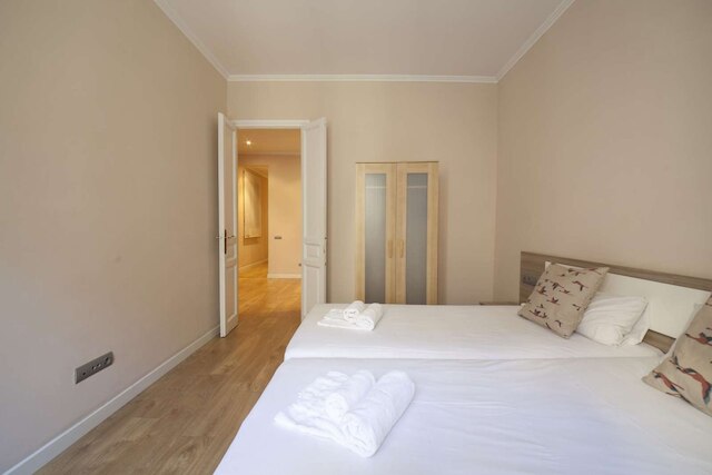 サグラダ ファミリア アパートメント