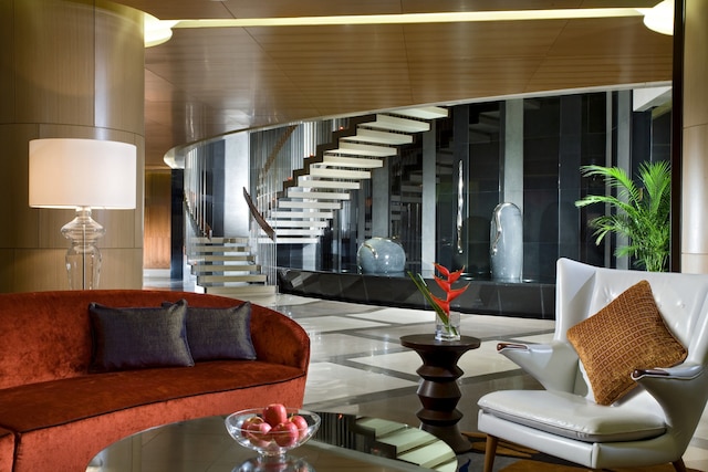 アスコット ラッフルズ プレイス シンガポール