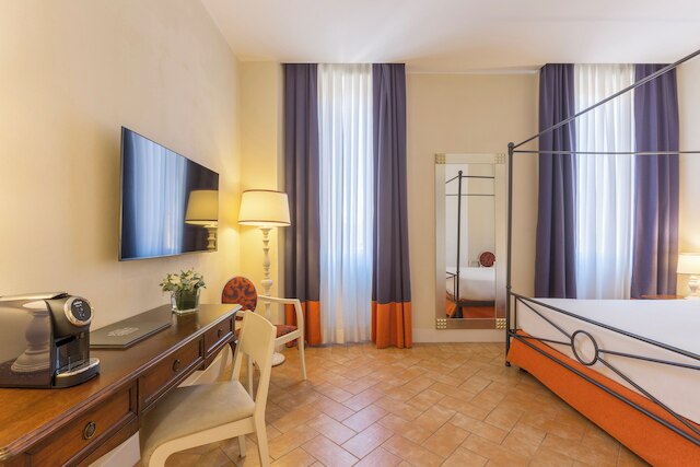 ドンナ カミラ サヴェリ - ヴリトリーツ