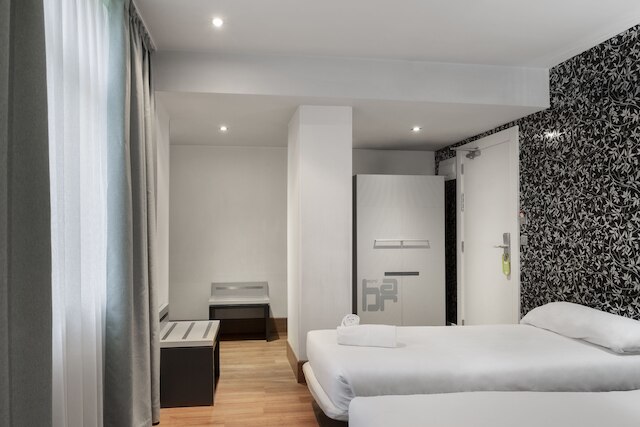 プチ パレス プラザ マヨール