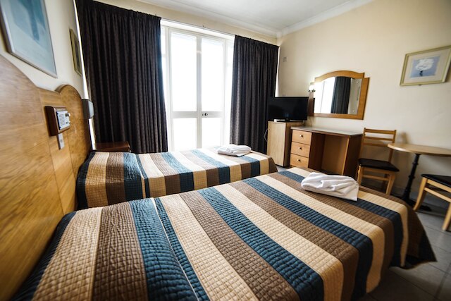 コーラル ホテル