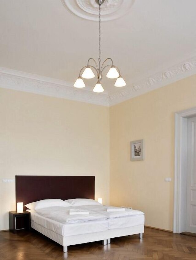 リバービュー パレス アパートメンツ